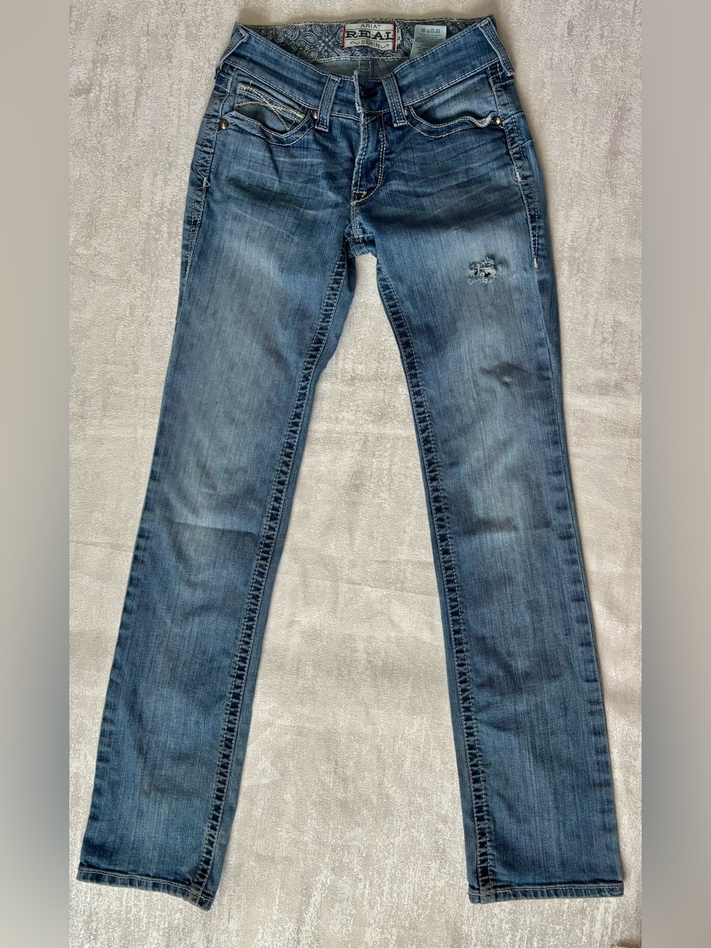 Ariat Women's Medium Blue Straight-Leg Jeans Size 26L